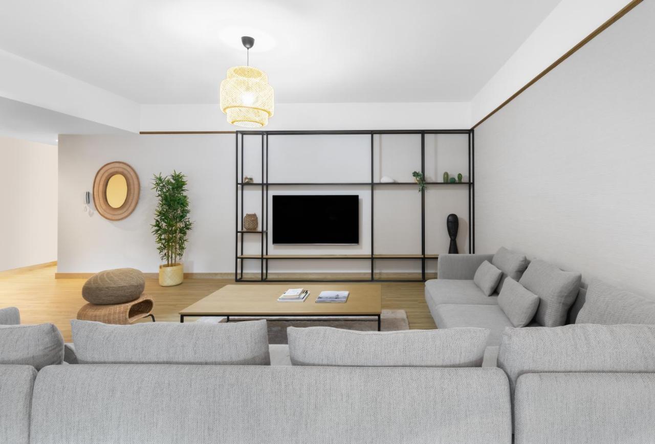 New Fully Serviced 2br Apartment